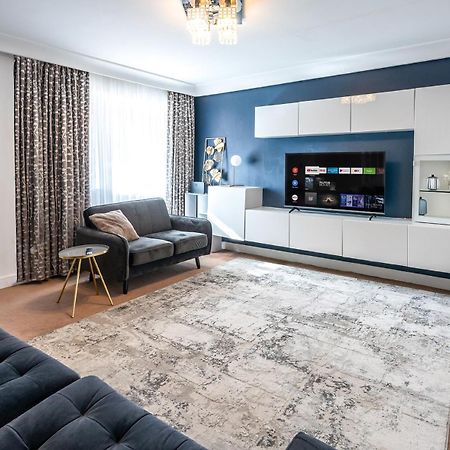 Modern Home Near Etihad, Coop Live مانشستر المظهر الخارجي الصورة